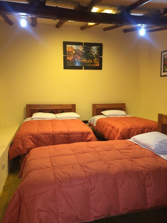 Rumi Sonqo Hostel Ollantaytambo Kültér fotó
